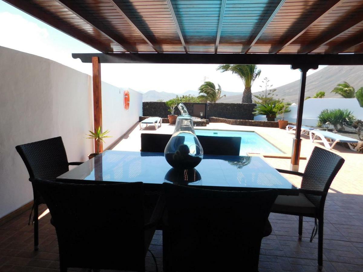 Villa Lucky - Heated Pool Macher Exterior photo